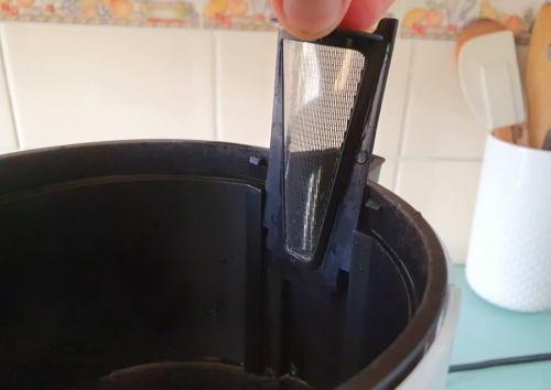 removing kettle filter