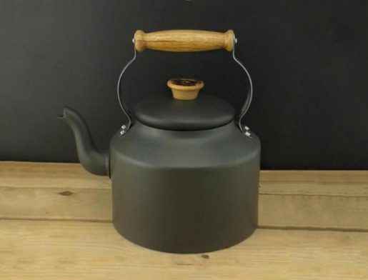 dark iron kettle