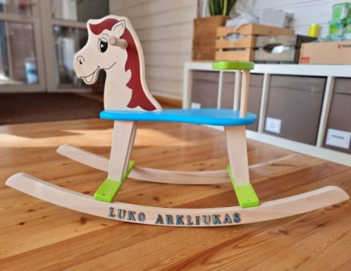 rocking-horse-in-a-room